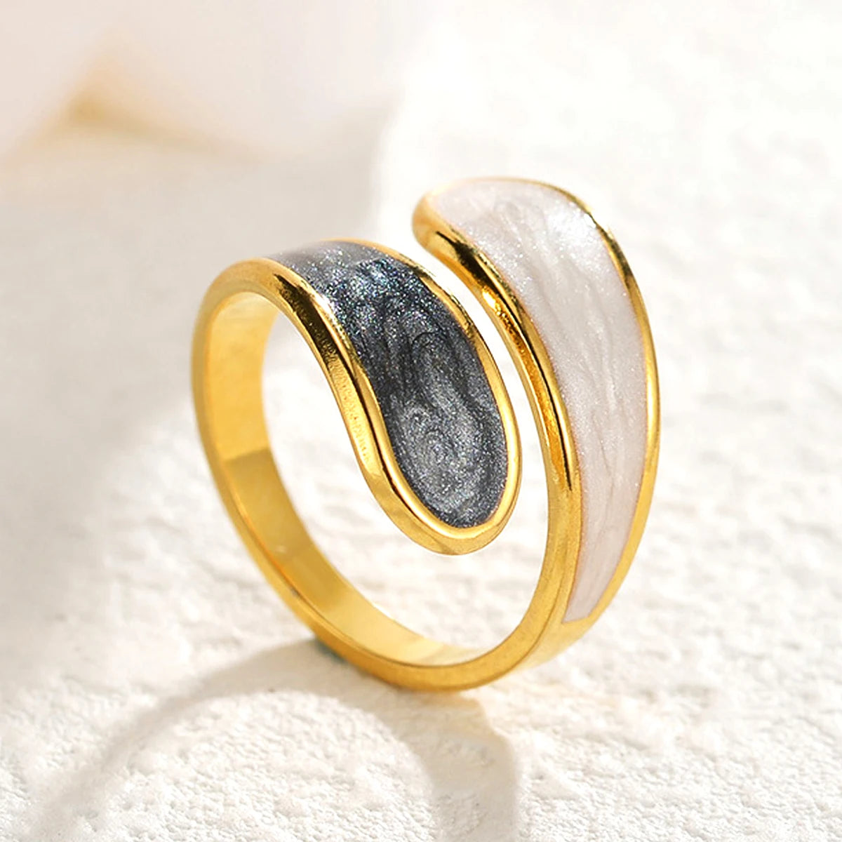 VALMS Bypass Wrap Ring – Black - White Enamel