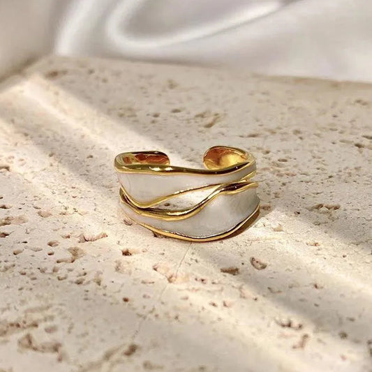 A statment ring for women Who love effortless elegance