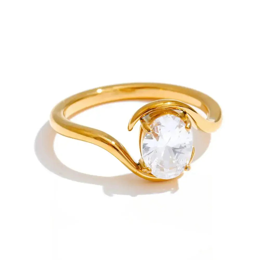 8K Gold PVD Plated Classic Ring – Shiny Cubic Zirconia Elegance