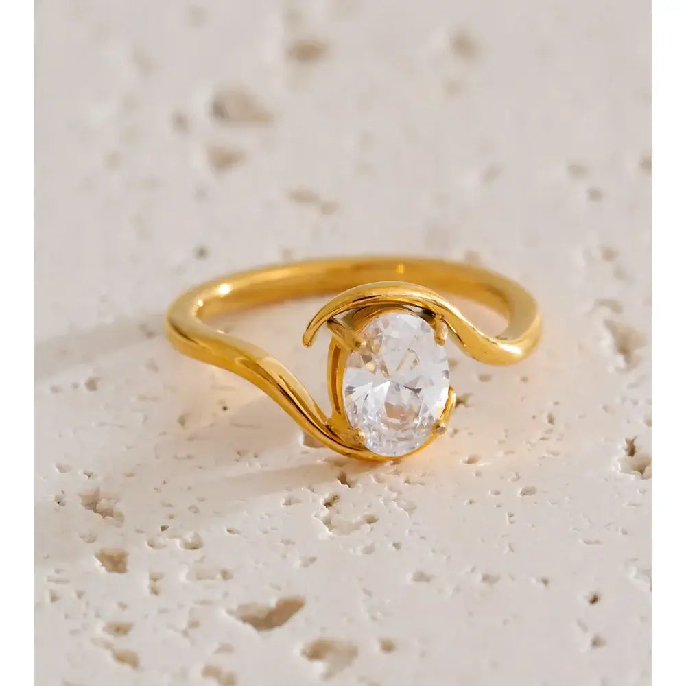 8K Gold PVD Plated Classic Ring – Shiny Cubic Zirconia Elegance