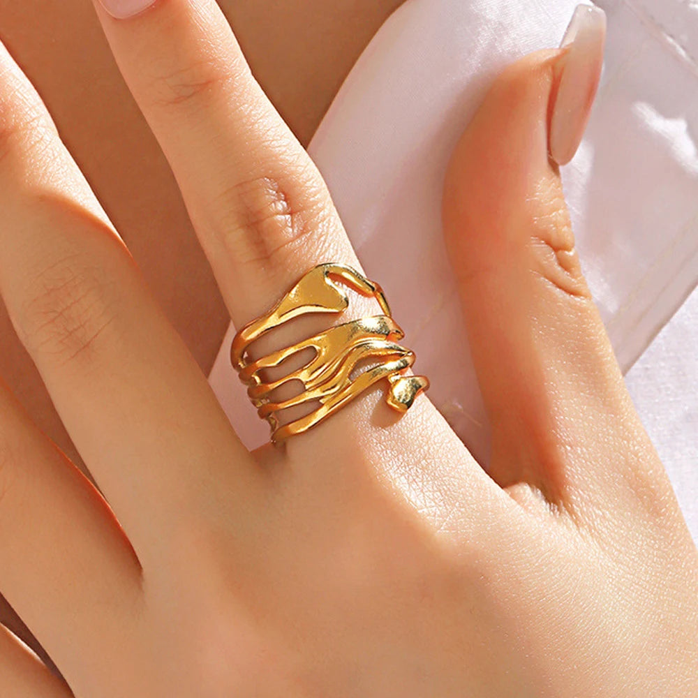 Stainless Steel   Ring for Women Metal Texture Waterproof Daily Simple Stylish Golden Rings
