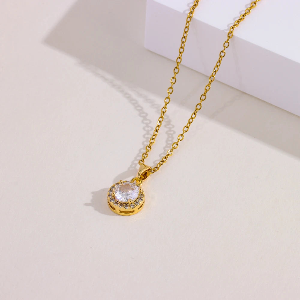 Gold Halo Pendant Necklace – Crystal Solitaire