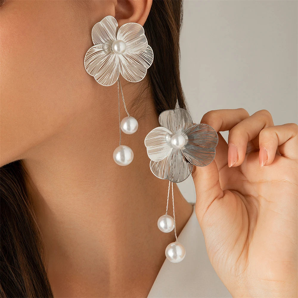 Fashion Large Flower Earring with Pearl