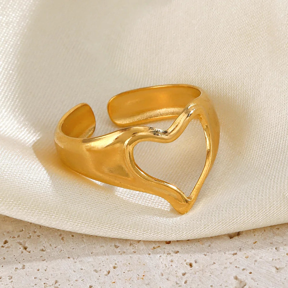 Stainless Steel   Ring for Women Metal Texture Waterproof Daily Simple Stylish Golden Rings