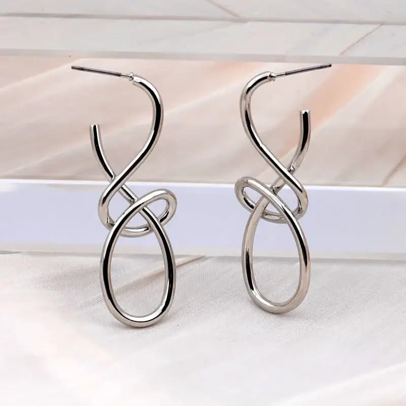 Vintage Metal Knitted Dangle Earrings for Women Personalized Fashion