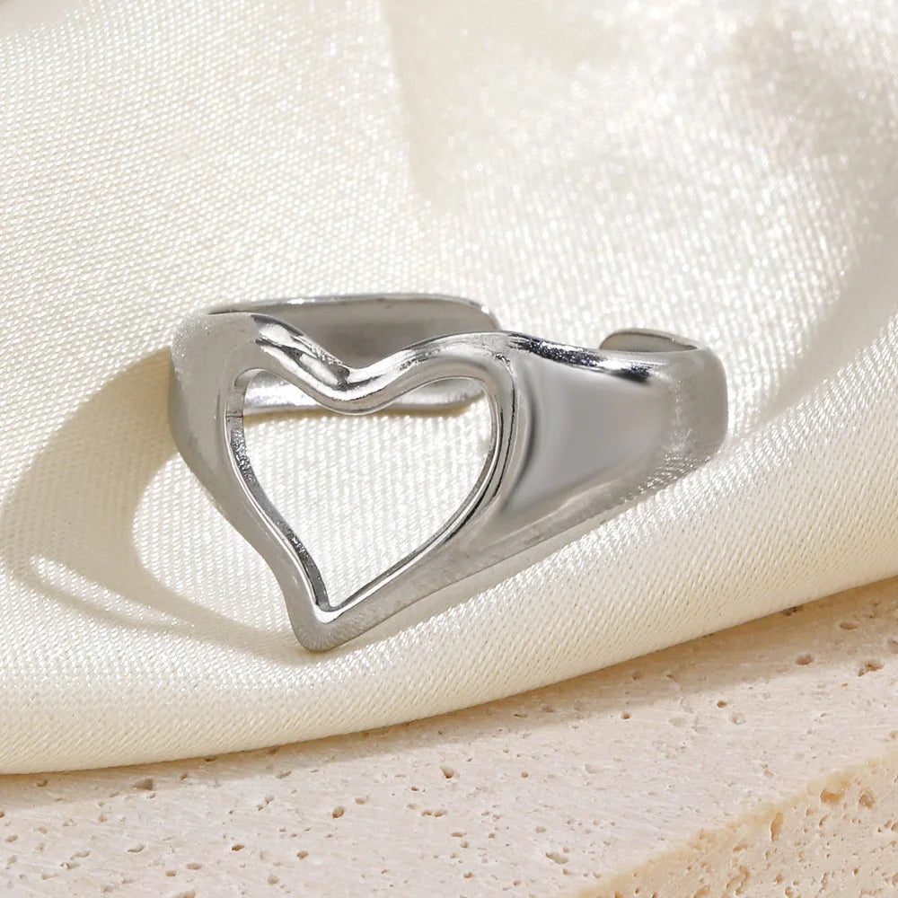 Stainless Steel   Ring for Women Metal Texture Waterproof Daily Simple Stylish Golden Rings