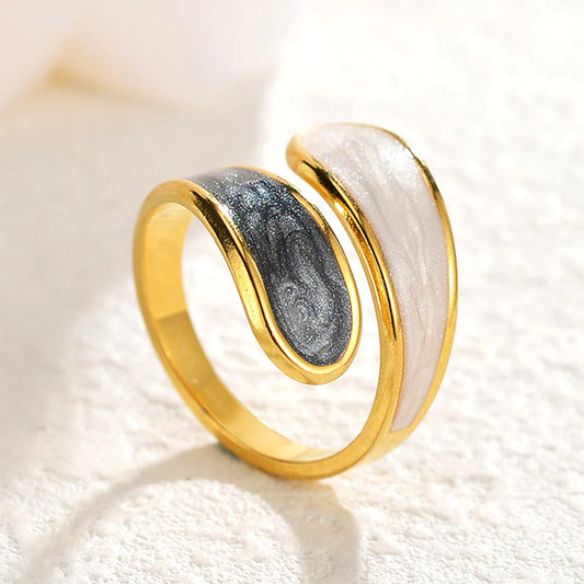VALMS Bypass Wrap Ring – Black - White Enamel