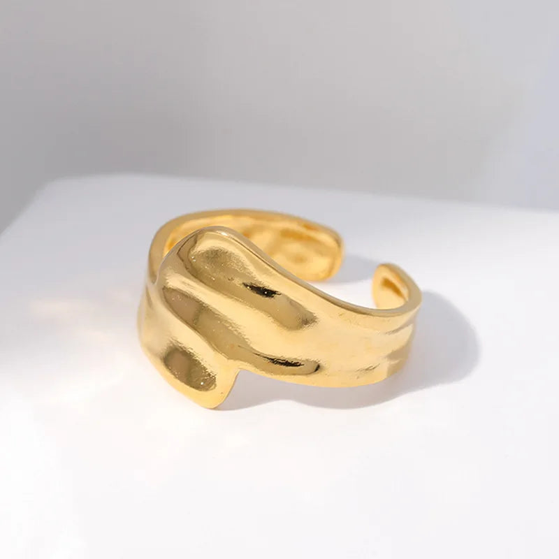 Stainless Steel   Ring for Women Metal Texture Waterproof Daily Simple Stylish Golden Rings