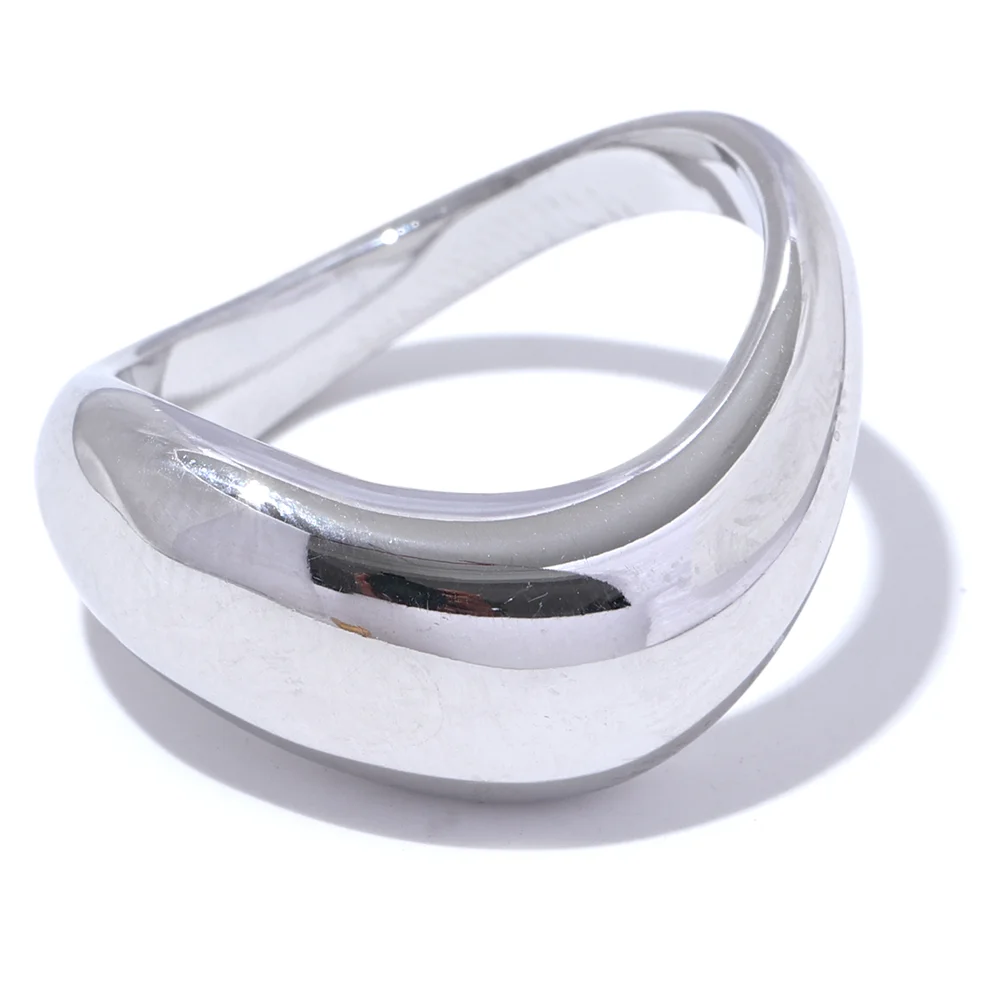 Stainless Steel Metal Geometric Finger Ring Waterproof 18K  Plated Distinctive Jewelry